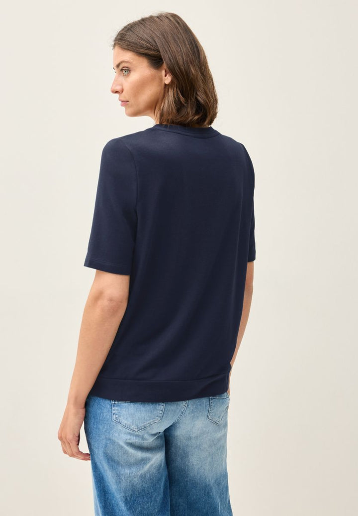 Shirt mit Wording Artwork