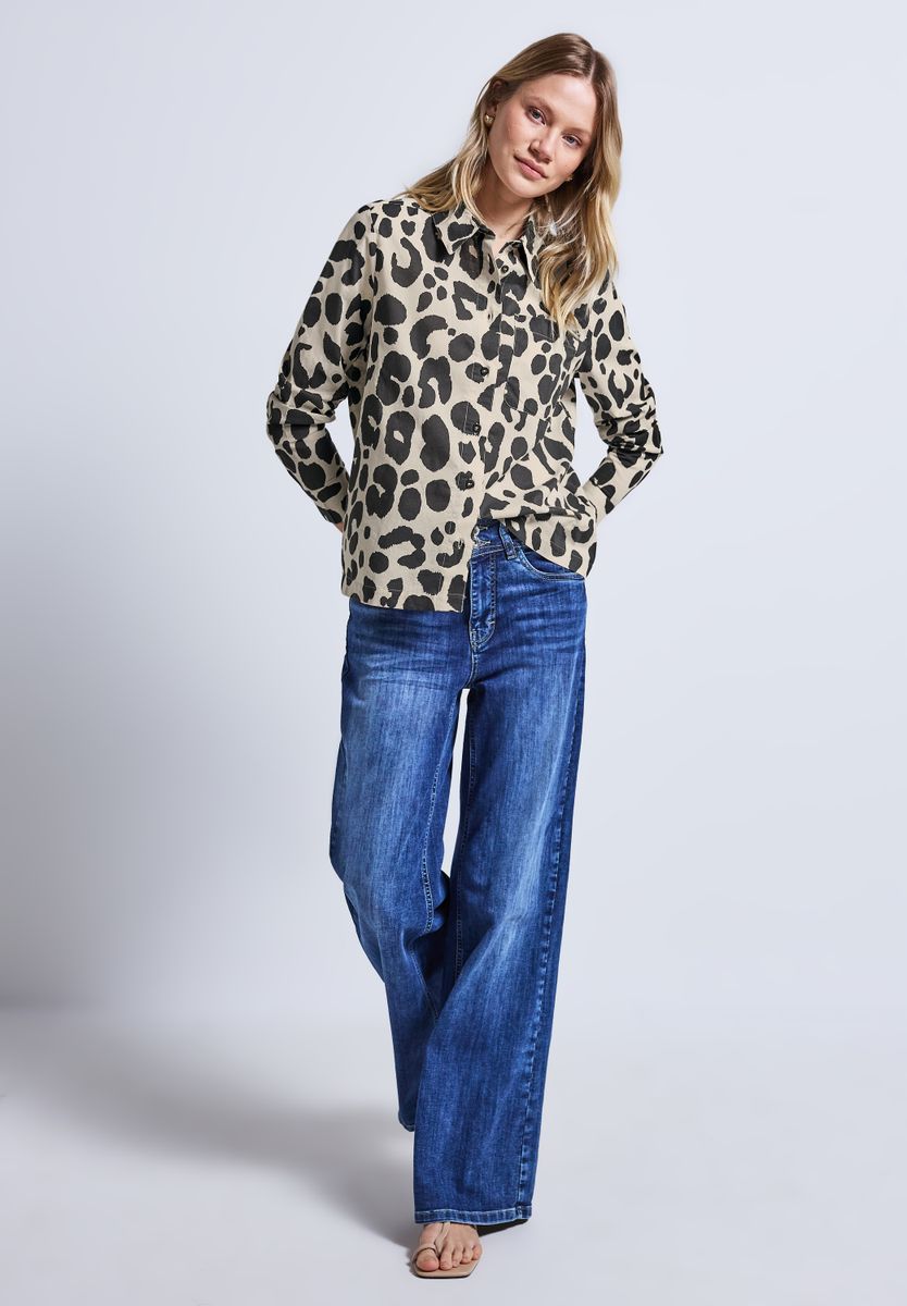 Hemdbluse mit Leo-Print
