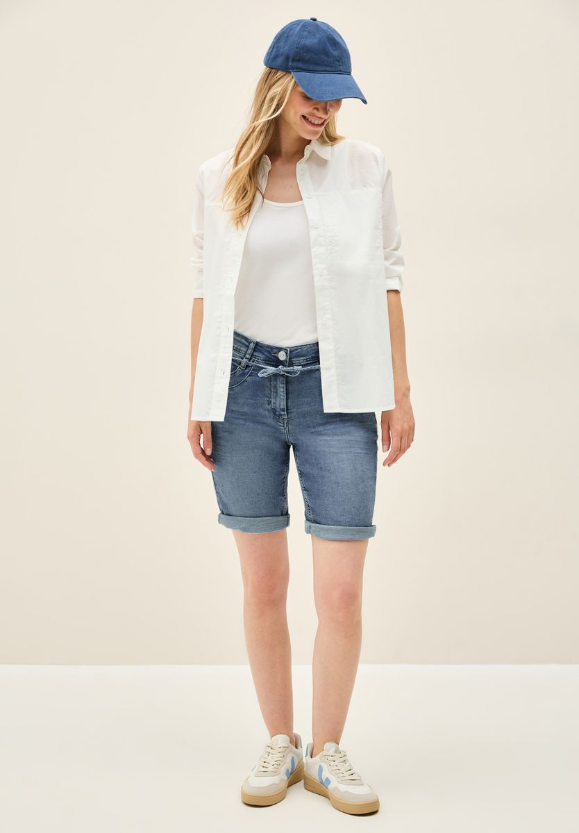 Jogg Shorts im Denim Look