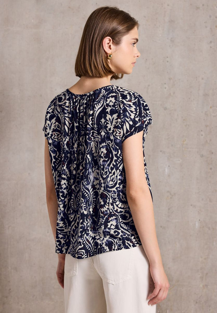 Gemusterte Bluse mit Raffung