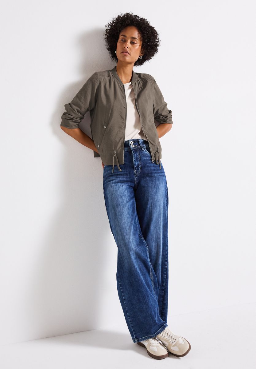 Sommerlicher Blouson