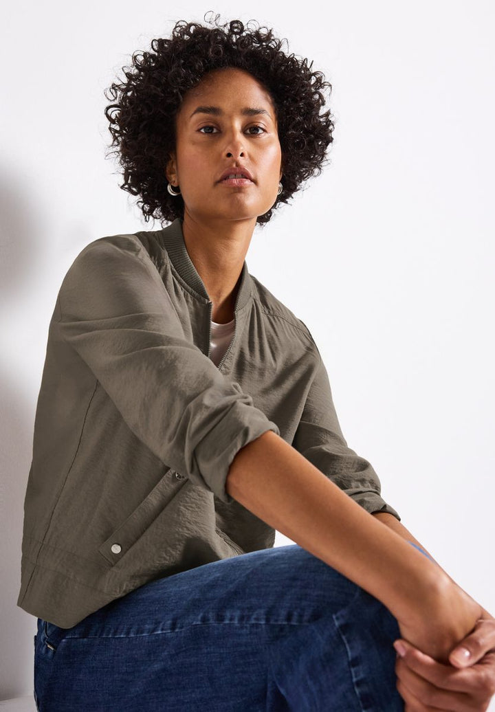 Sommerlicher Blouson