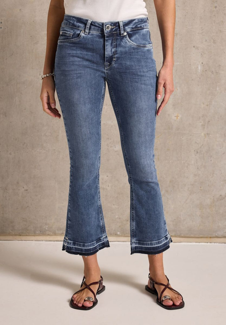 Flared Jeans