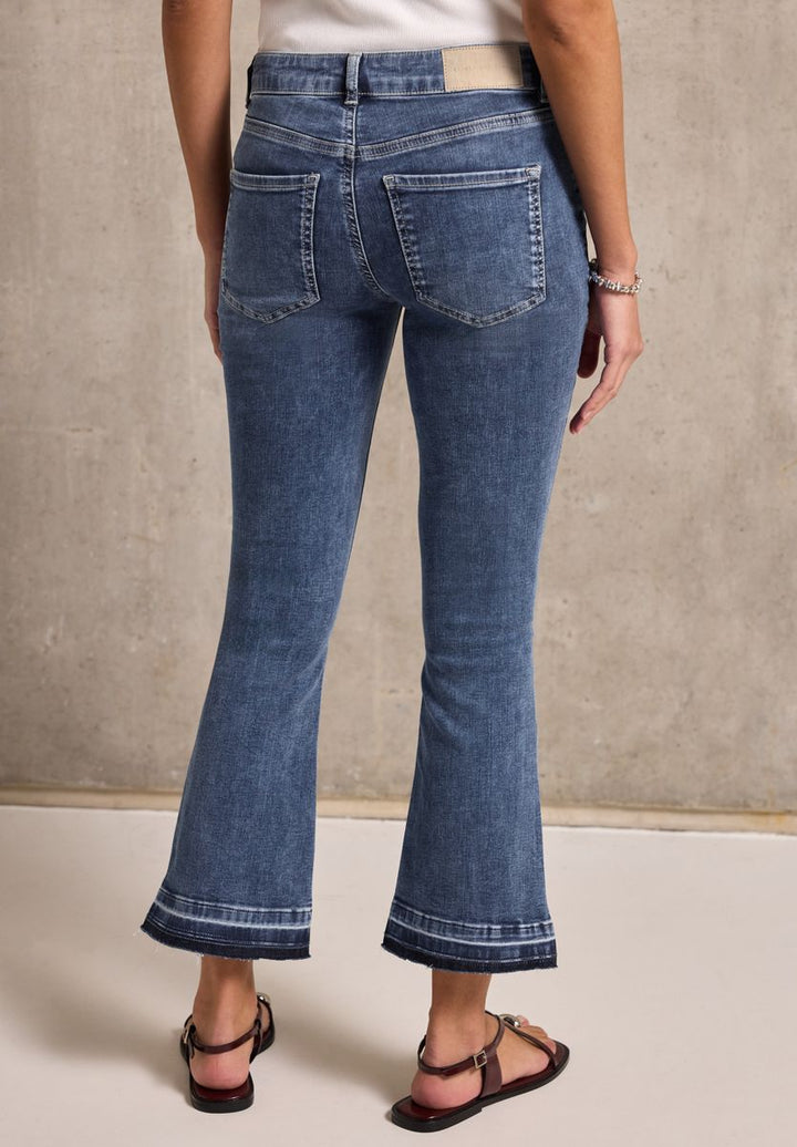 Flared Jeans