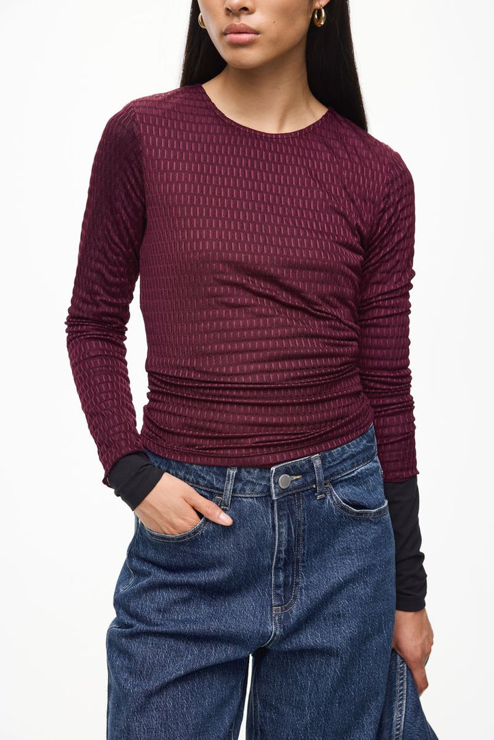 VILARINE O-NECK L/S TOP - NOOS