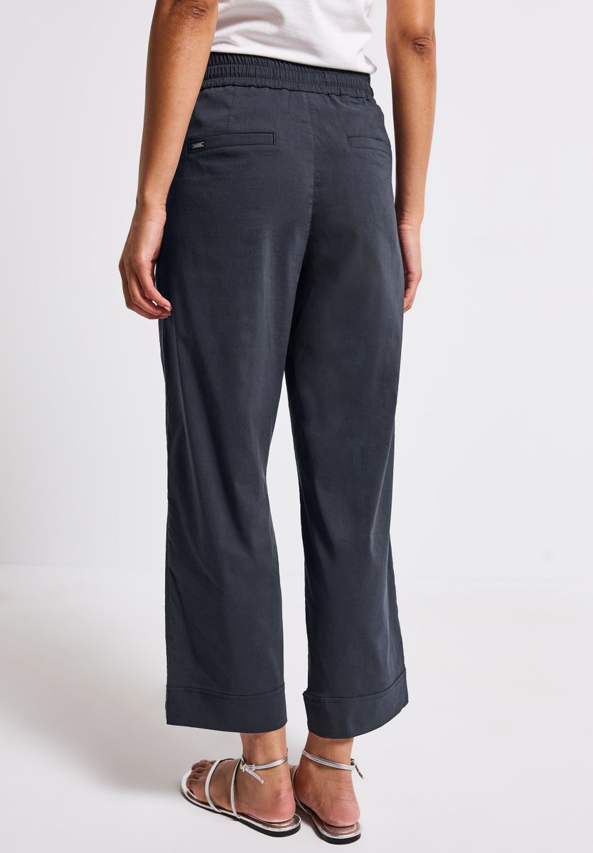 Casual Fit Hose mit Turn-Up