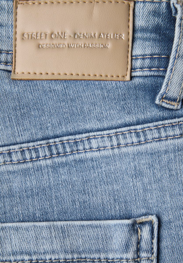 7/8 Slim Fit Jeans