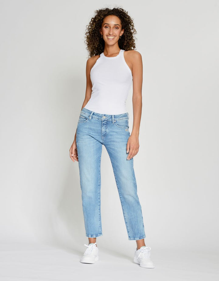 94NADIA cropped - boyfriend fit
