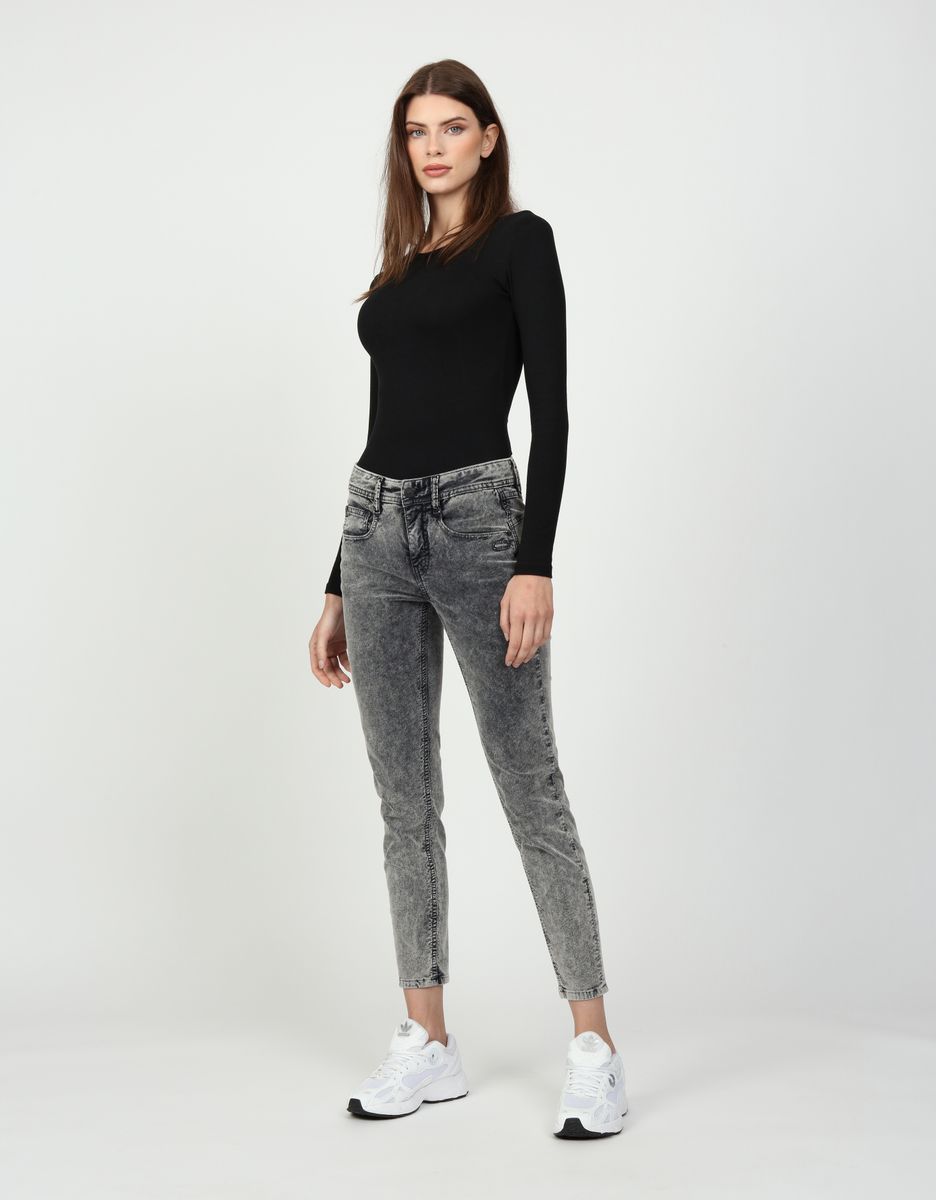 94AMELIE CROPPED - relaxed fit