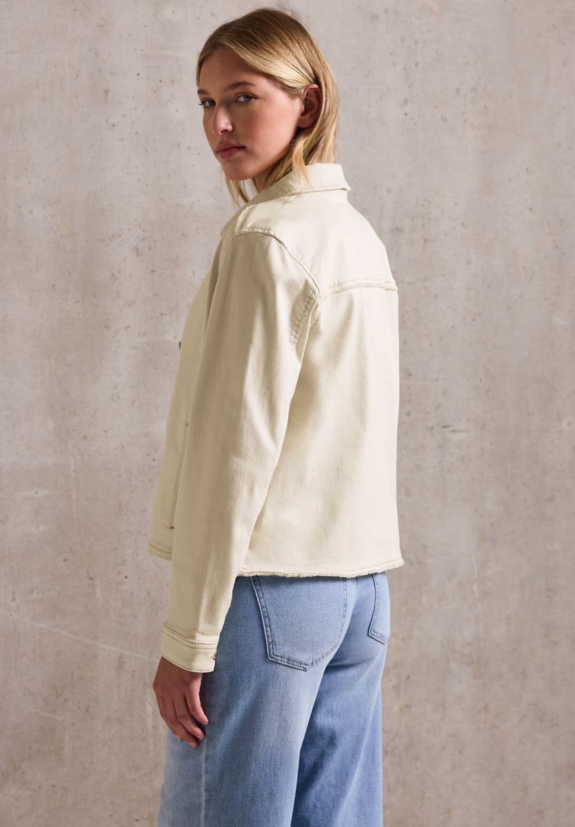 Leichte Jacke