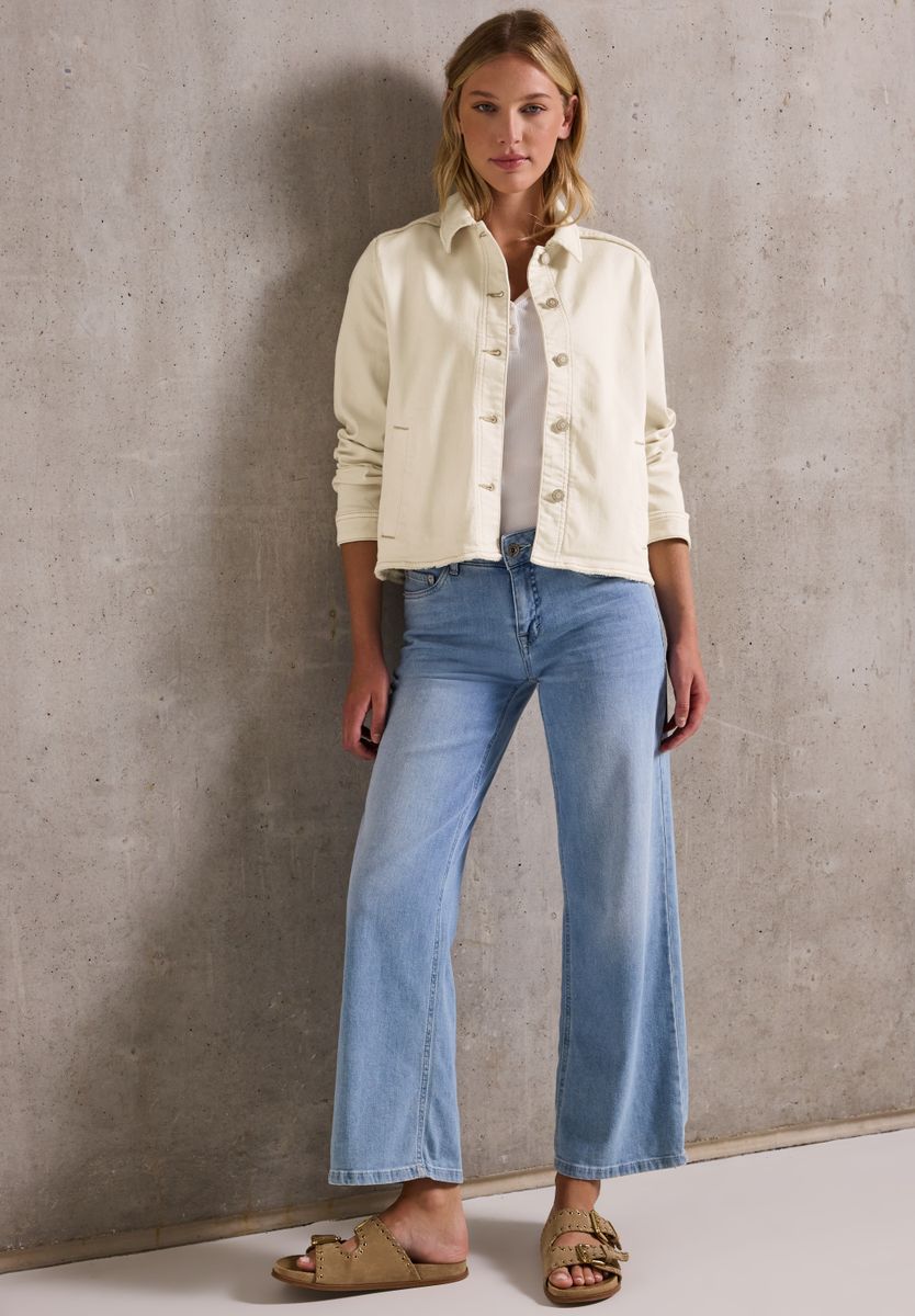 Leichte Jacke