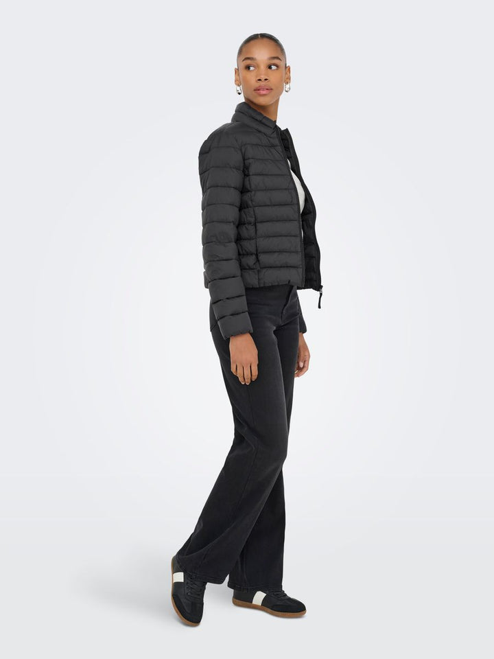 ONLTAHIA LW QUILTED JACKET OTW NOOS