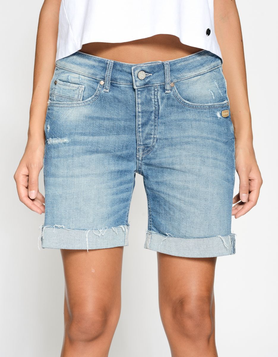 94NICA SHORTS - boyfriend fit