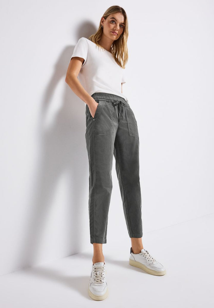 Loose Fit Cordhose