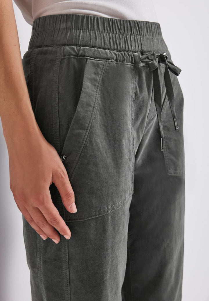 Loose Fit Cordhose