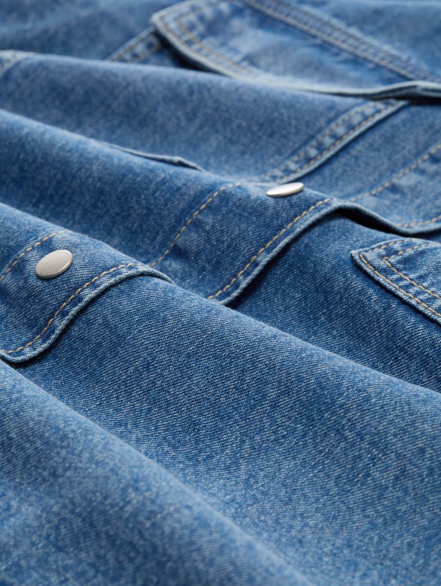 Boxy Fit Jeanshemd