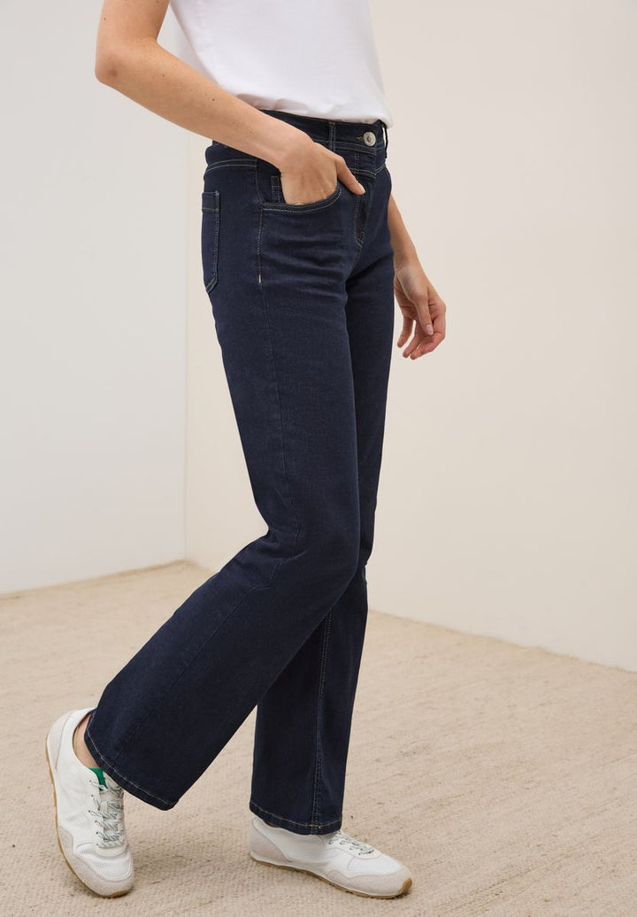 Bootcut Jeans