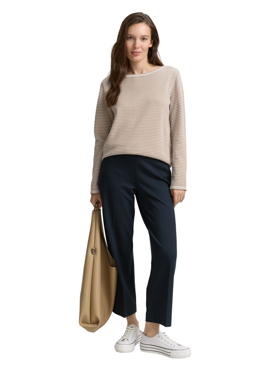 Strickpullover mit U-Boot-Ausschnitt