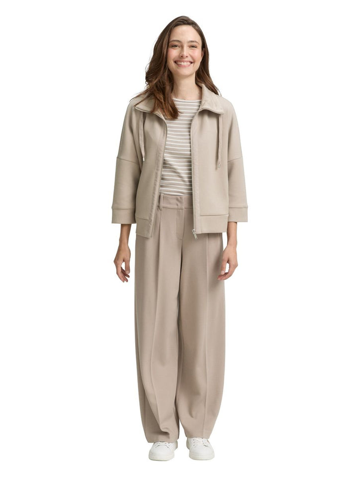 Boxy Fit Scuba Sweatjacke