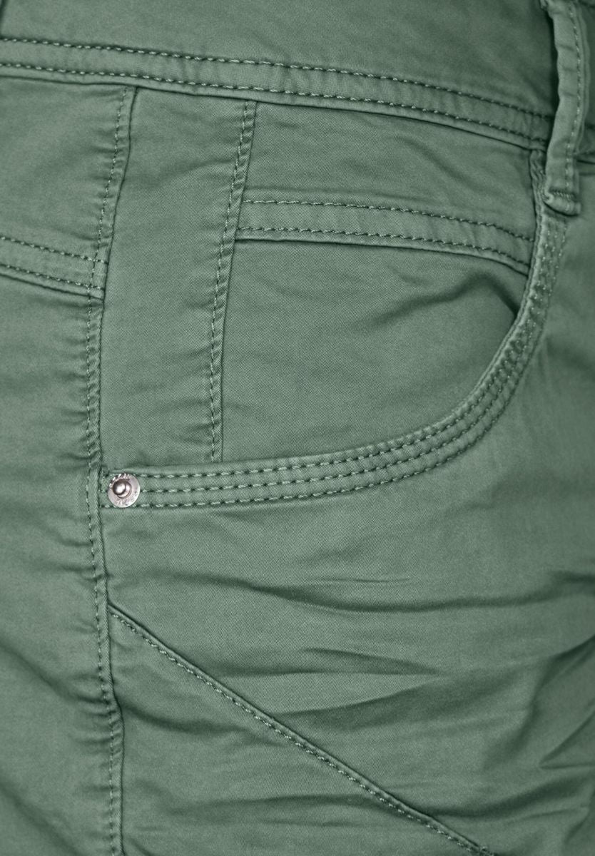 Casual Fit Hose