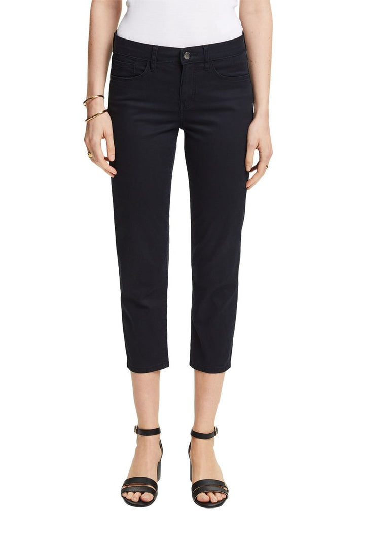 Women Pants woven cropped