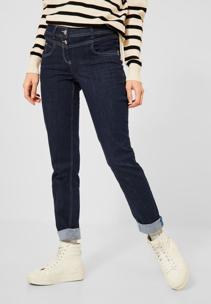 Loose Fit Denim