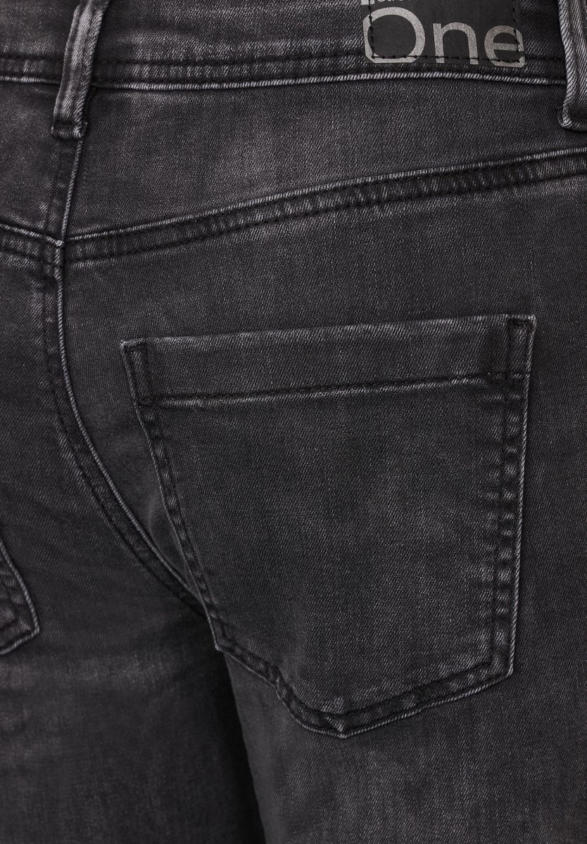 Casual Fit Jeans