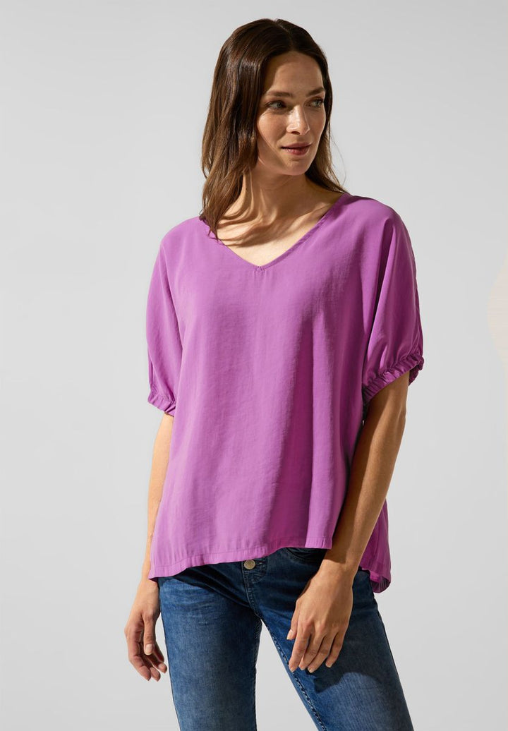 Bluse mit gerafftem Halbarm