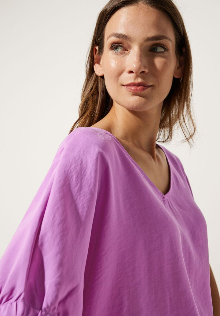 Bluse mit gerafftem Halbarm