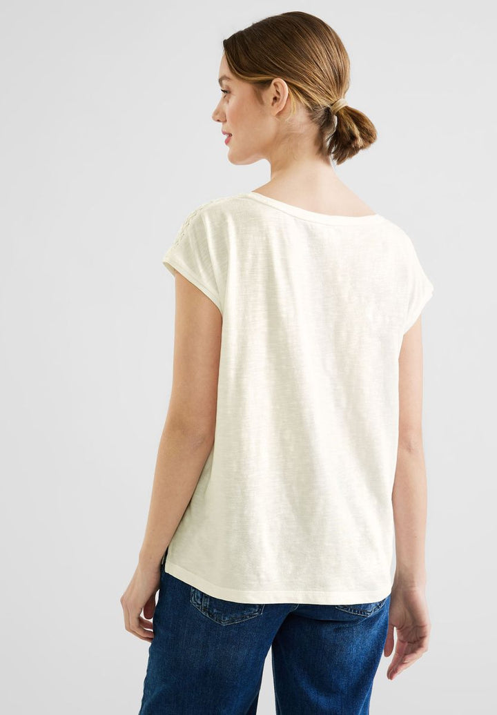 Shirt mit Spitzeneinsatz