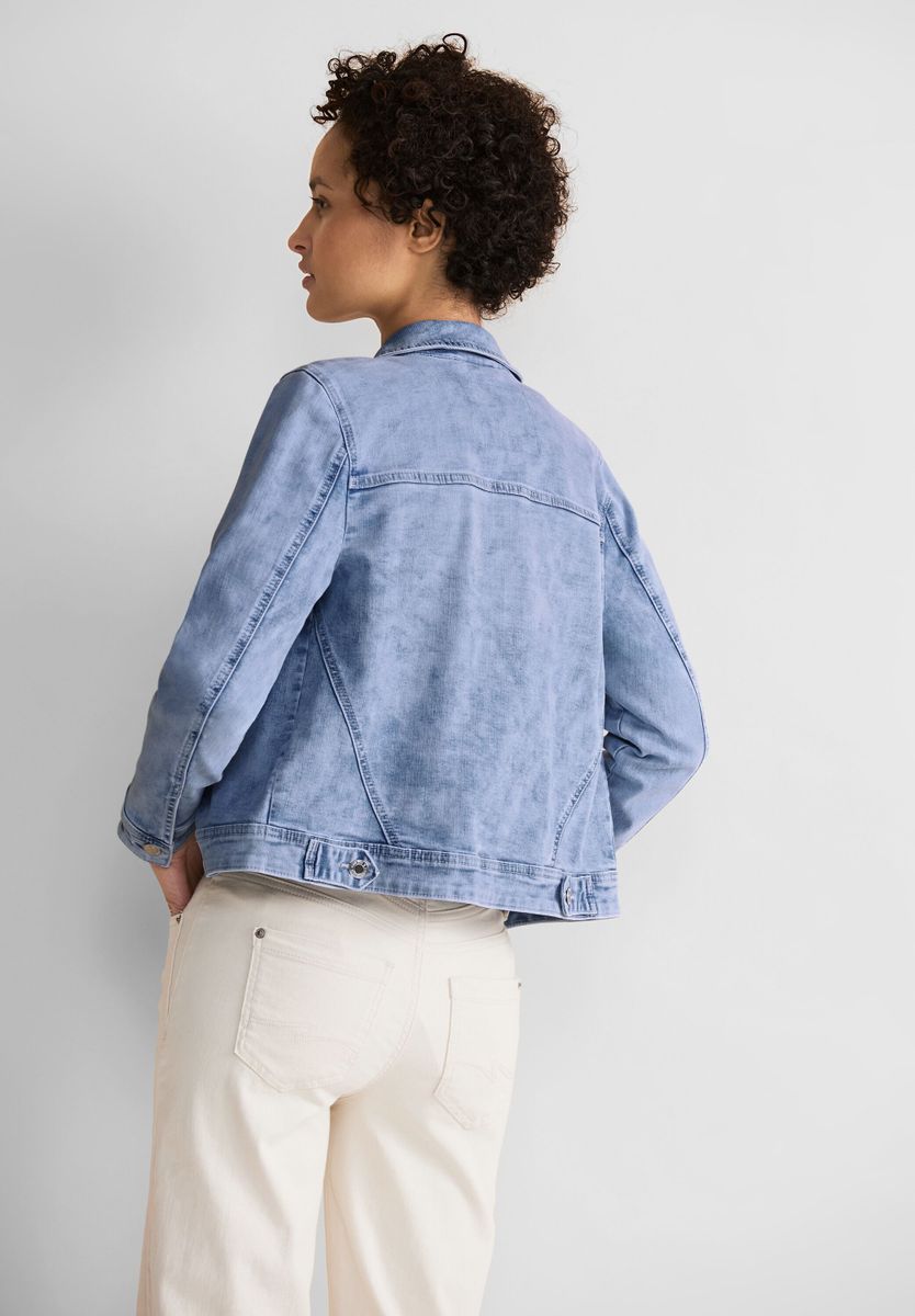 Moderne Jeansjacke